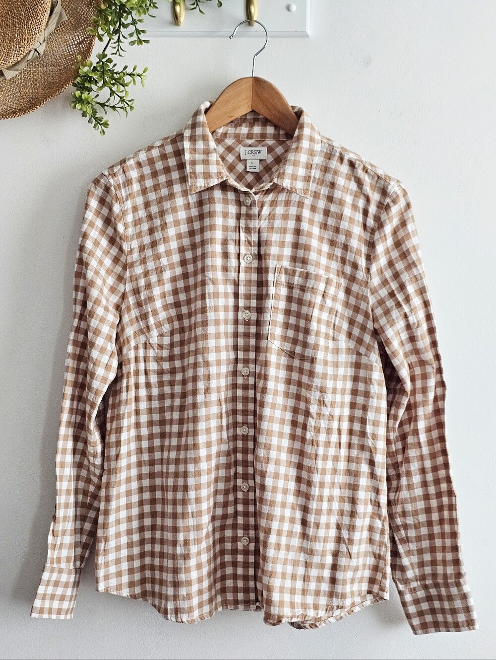J.Crew Re-Imagined Women’s Large Tan White Gingham Button Front Shirt